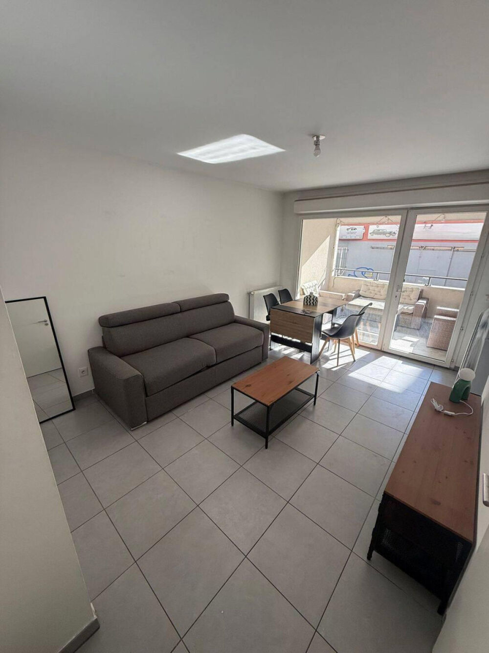 Location Appartement Studio meublé avec terrasse Marseille 5