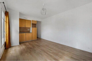  Appartement à louer 1 pièce 30 m²