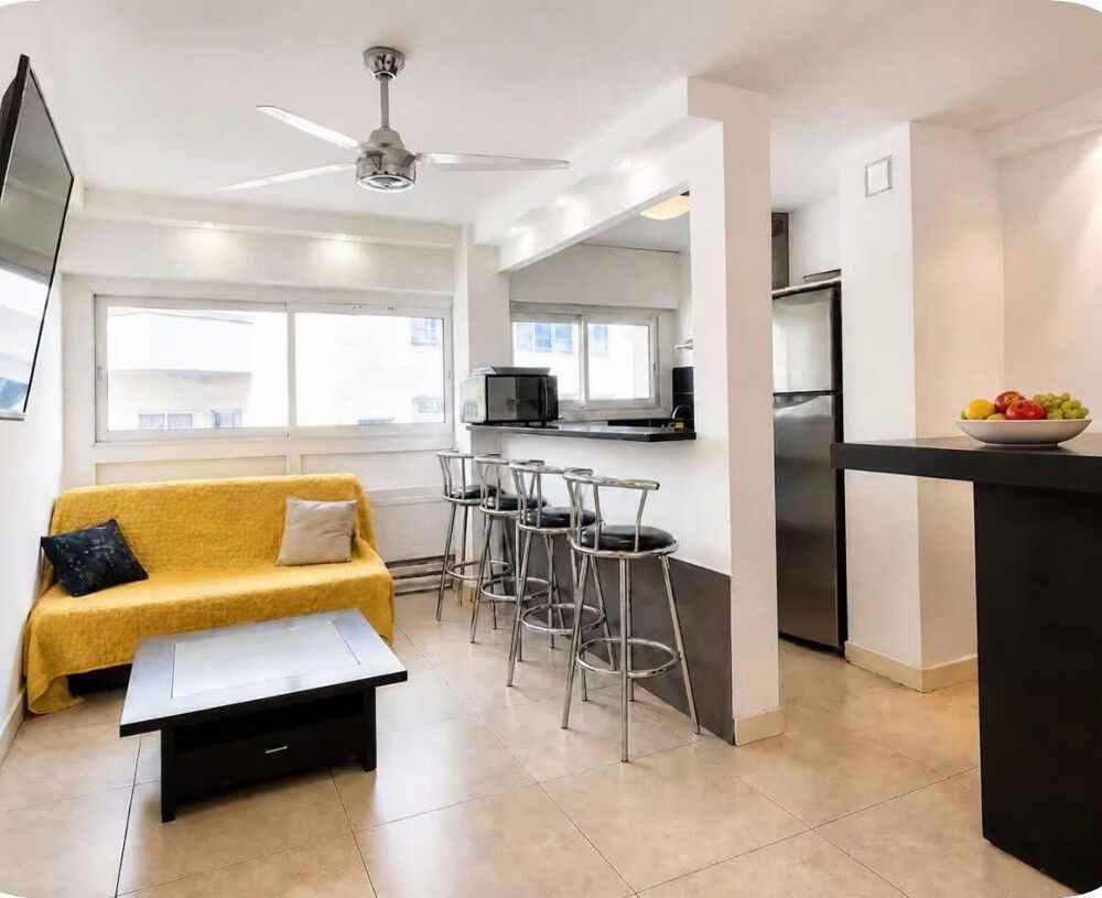 Location Appartement Studio meublé climatisé – Cannes centre Cannes-la-bocca