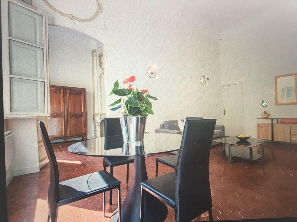 Location Appartement Superbe 2P meublé 63m² dans très bel immeuble Aix-en-provence