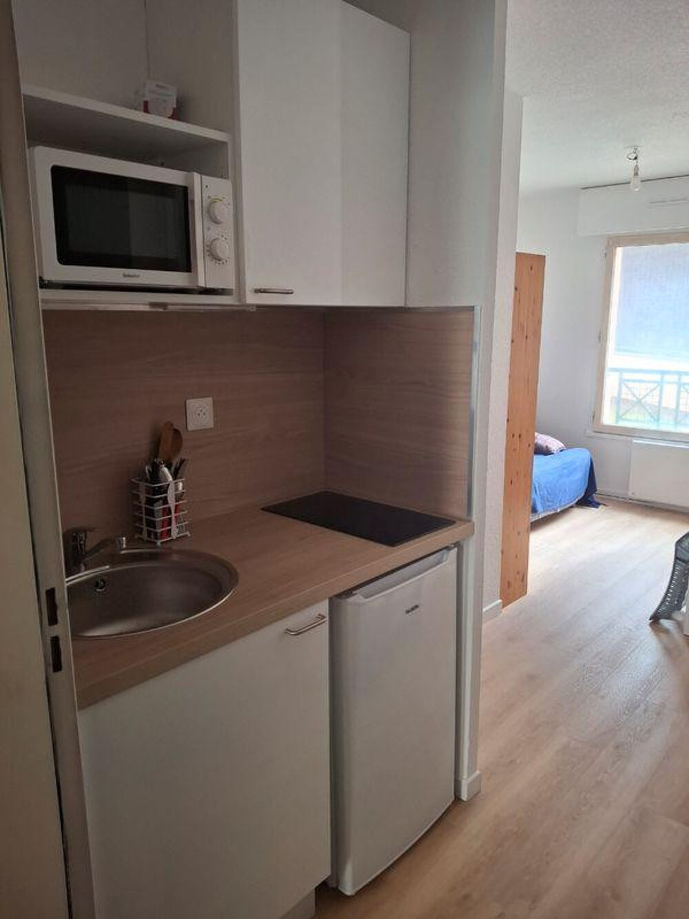 Location Appartement Beau studio meublé 35m² Chantier naval Nantes