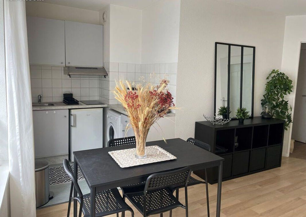 Location Appartement Beau studio meublé 26m²avec parking Bordeaux