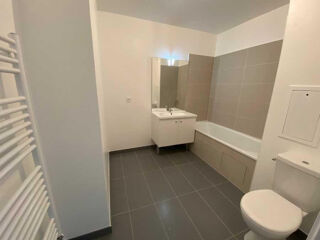  Appartement à louer 2 pièces 40 m²