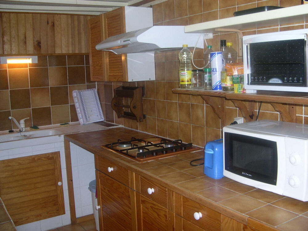 Location Appartement CHAMBRE MEUBLÉE ETUDIANT AU 30/08 BON ÉTAT-CALME Gardanne