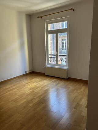  Appartement à louer 3 pièces 49 m²