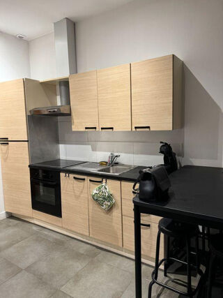  Appartement à louer 2 pièces 40 m²