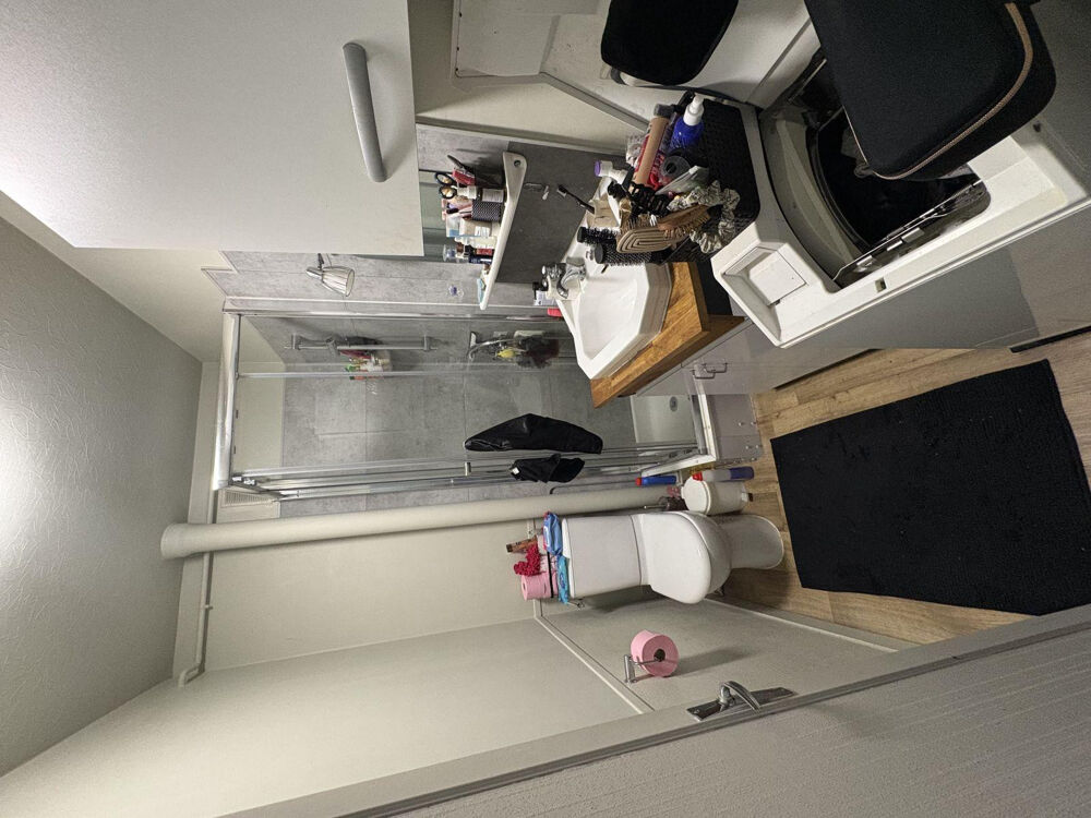 Location Appartement Studio meublé lumineux 27m2 Laval