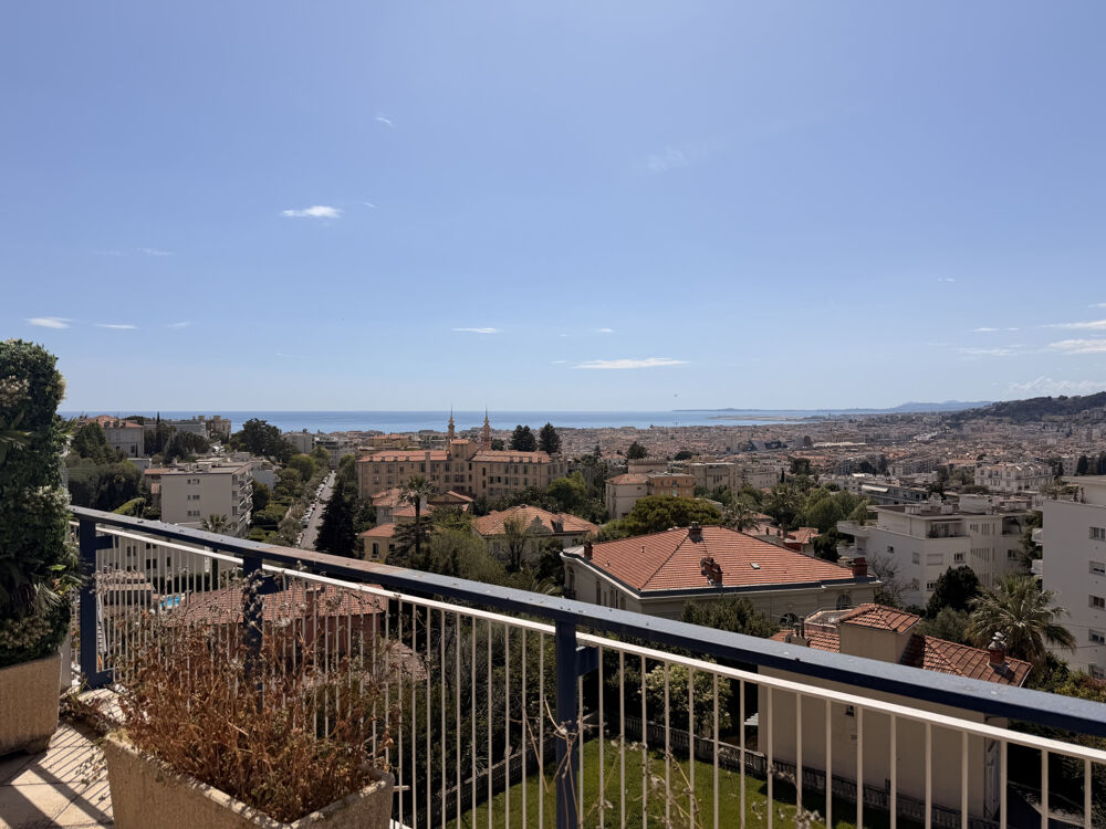Nice Cimiez - Superbe appartement en dernier étage