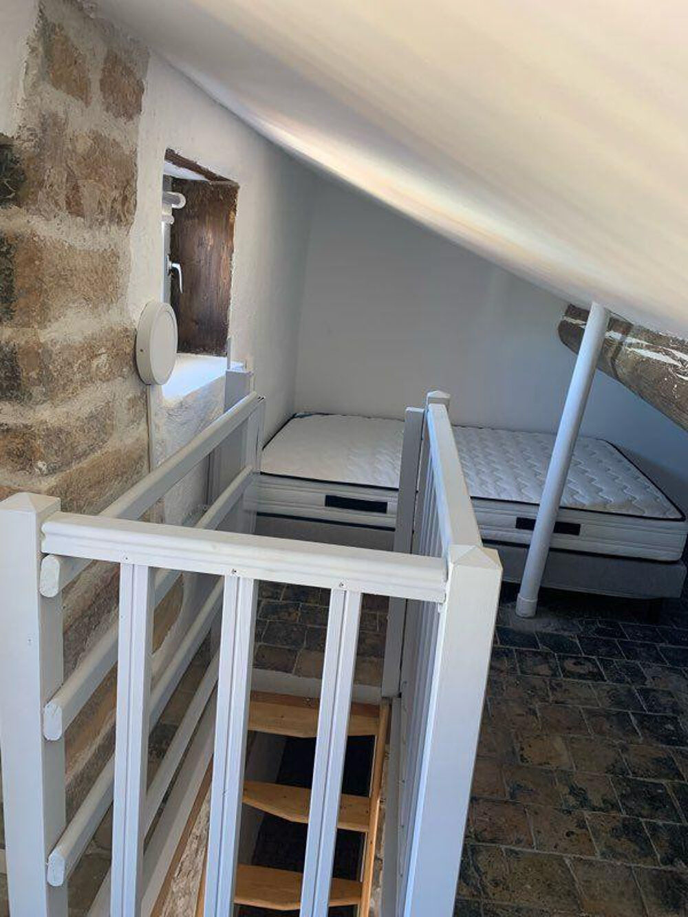 Location Appartement T1 bis meublé / vue Fourvière Lyon 1