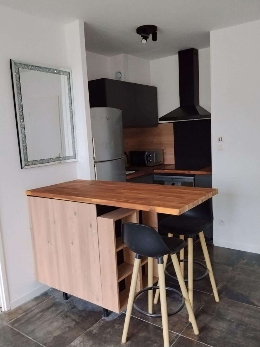 T2 40 M2 avec terrasse 30 m2 et place de parking