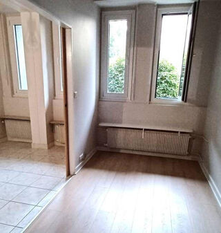  Appartement à louer 1 pièce 30 m²