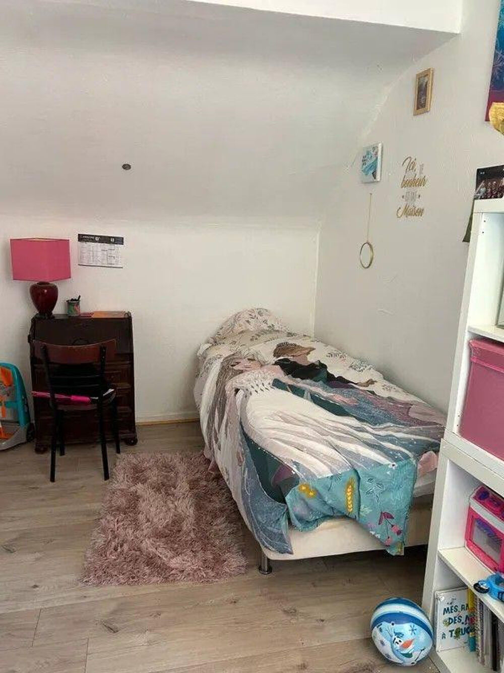 Location Appartement Belle chambre entièrement meublée 16m² dans coloc Longeville-lès-metz