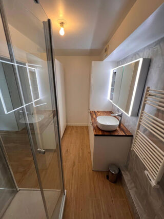  Appartement à louer 2 pièces 50 m²