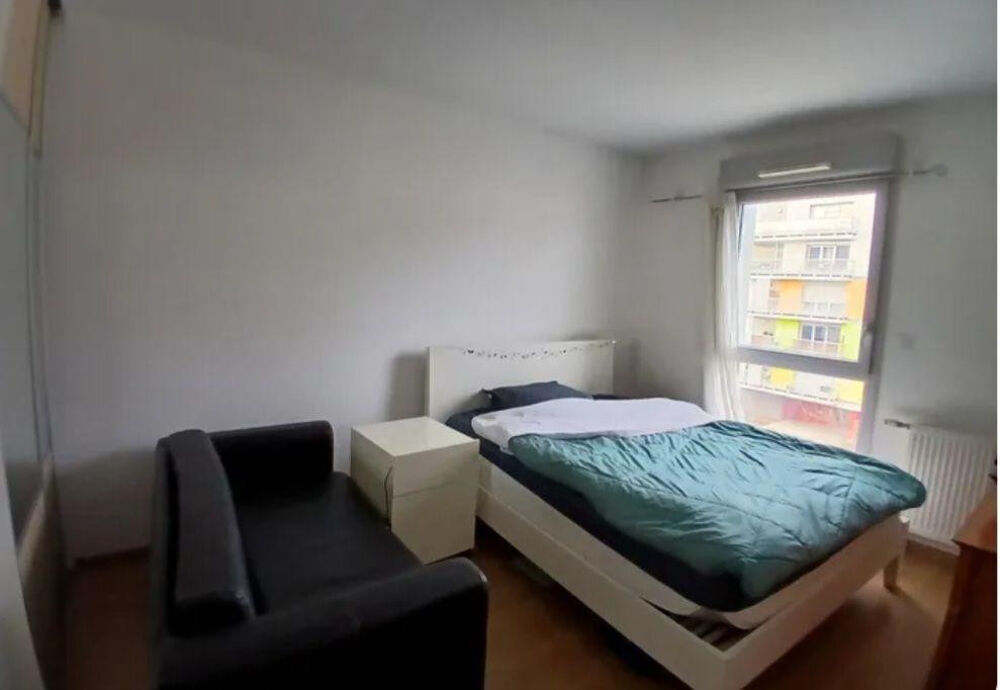 Chambre en colocation de 3, propre et calme