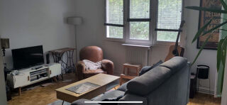  Appartement à louer 1 pièce 66 m²