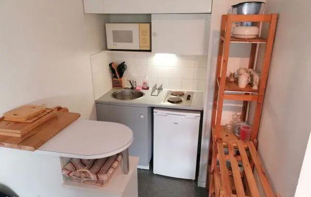 Location Appartement Charmant studio meublé 23m2 proche Victoire Bordeaux