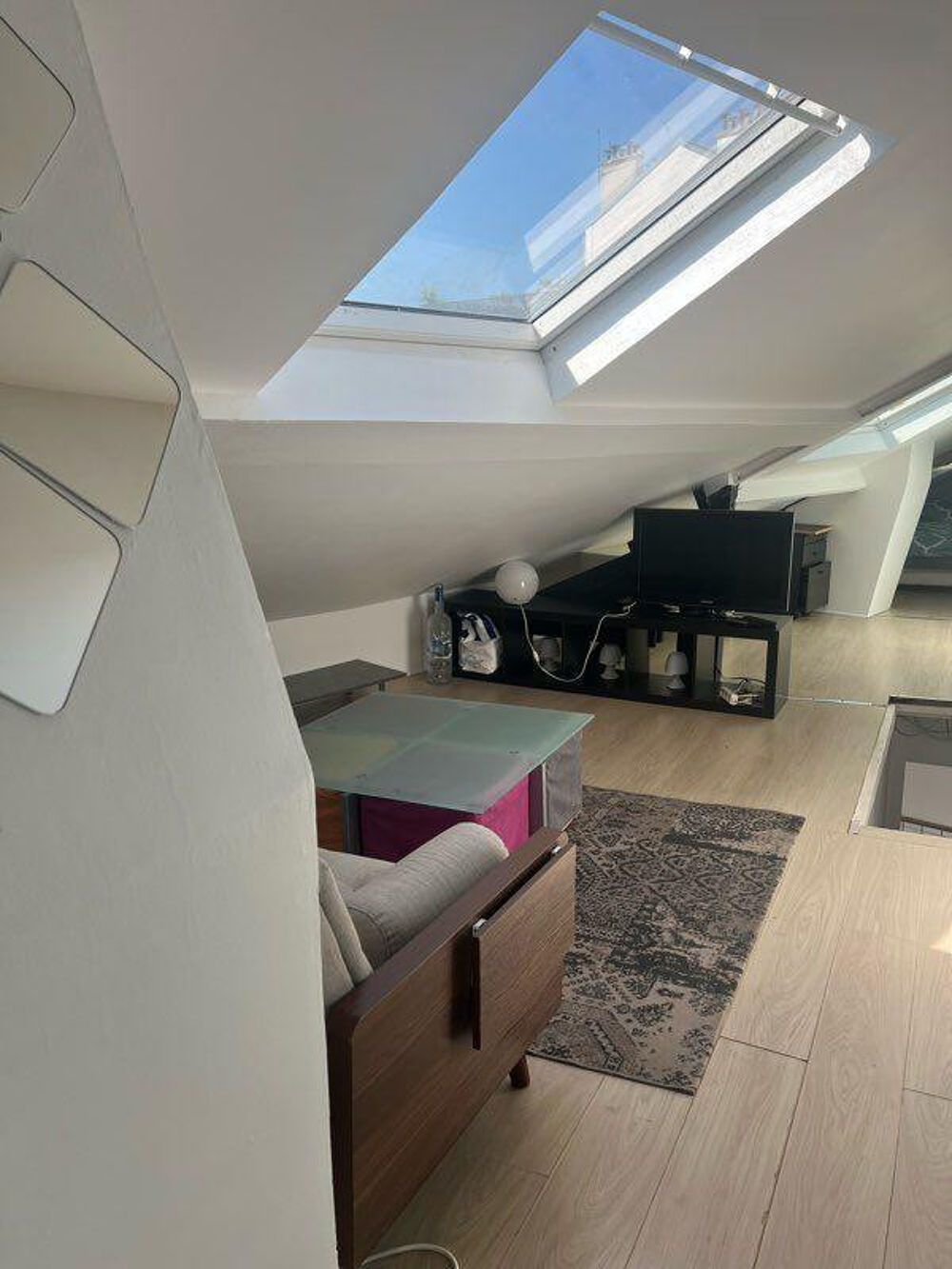 Location Appartement Studio mansarde refait à neuf Boulogne-billancourt