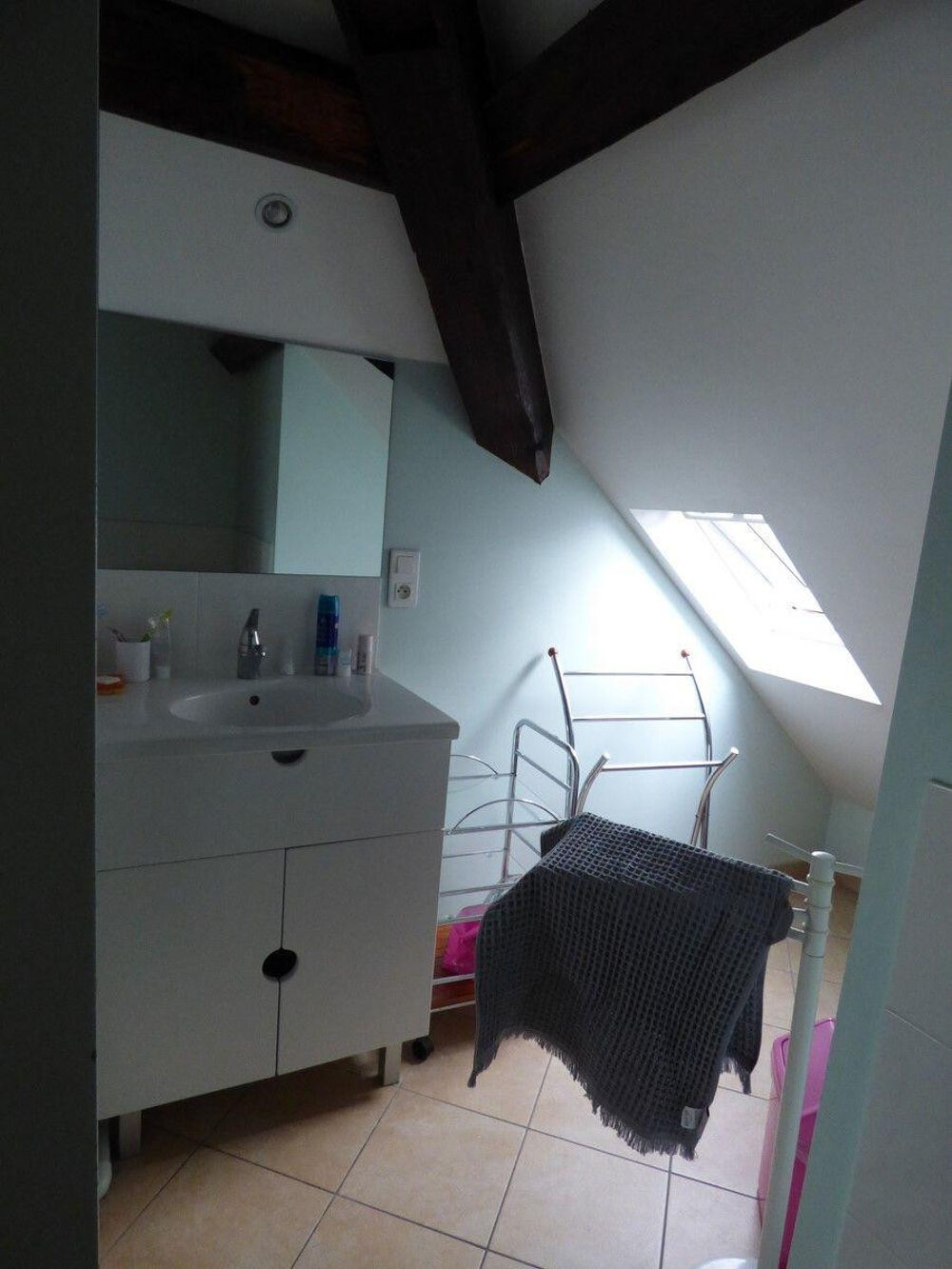 Location Appartement Loue à étudiants grande chambre meublée sur 69160 Tassin-la-demi-lune