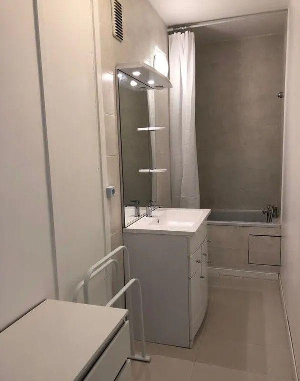 Location Appartement Beau 2P meublé 64m² avec loggia 11m² Lille