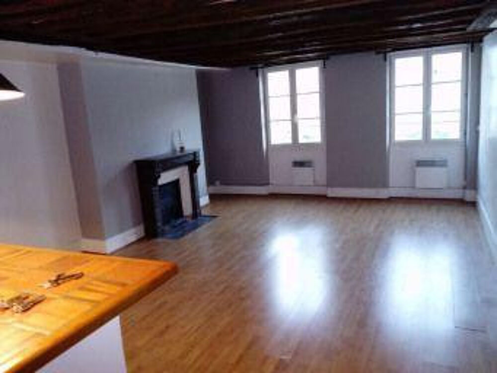 Location Appartement Beau 2P 55m² rue du Bac Paris 7