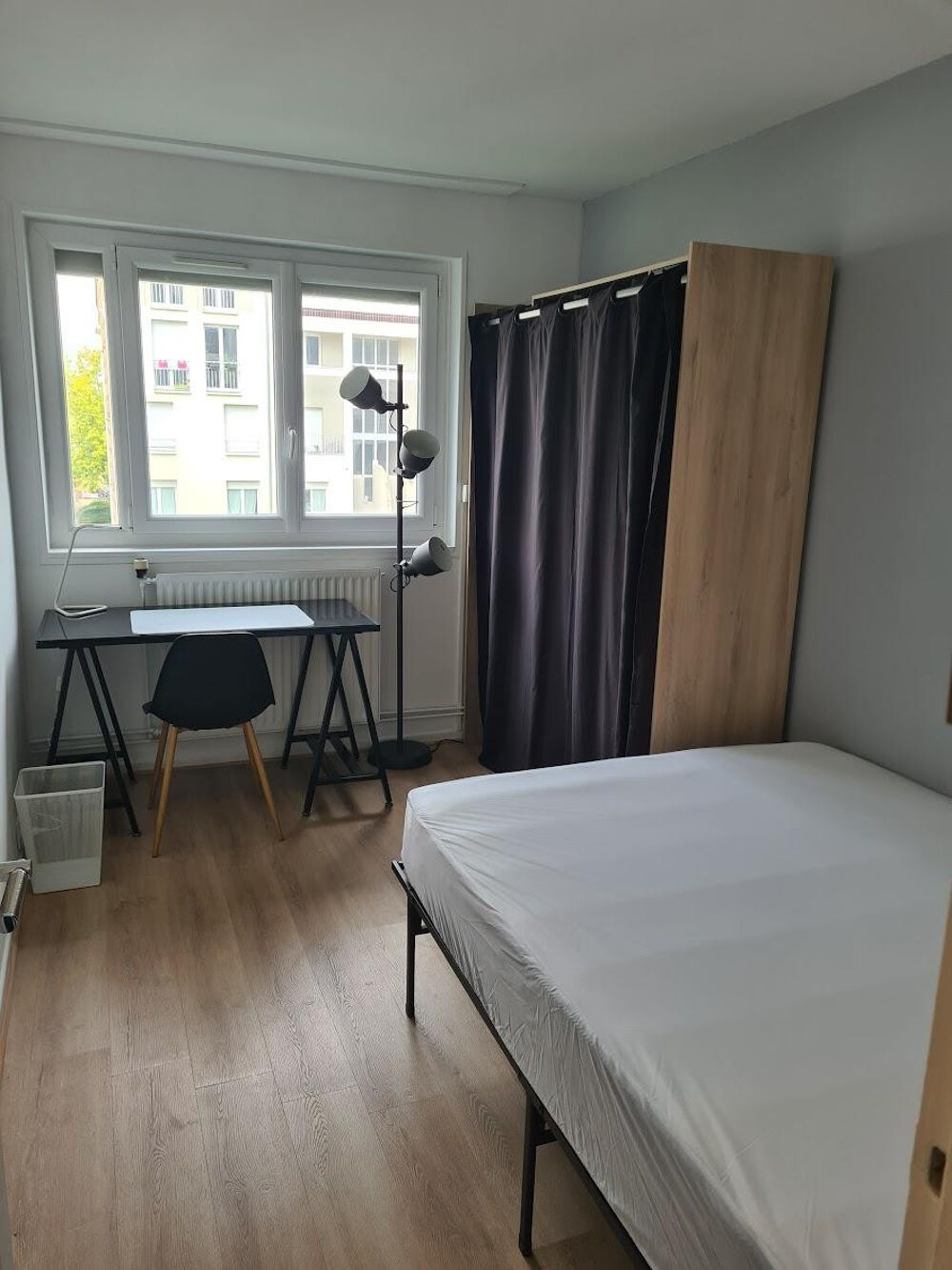 Location Appartement Grand appartement  meublé ,3 chambres, bien situé. Reims