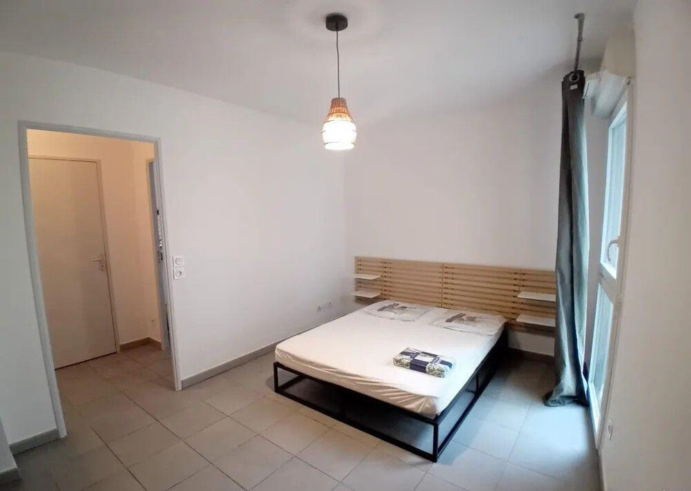 Location Appartement Beau 2P 43m² avec balcon Rue Léon Blum Villeurbanne
