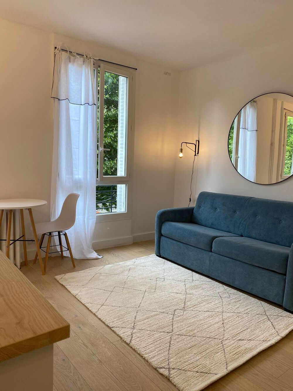 Location Appartement Studio meublé et équipé Gare Clichy-Levallois 21m2 Clichy
