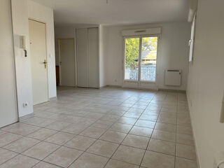  Appartement à louer 2 pièces 36 m²