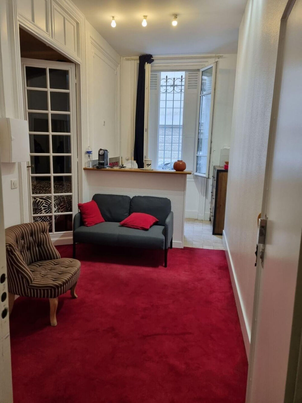 Location Appartement Beau studio meublé 36m² très calme et sécurisé Paris 16
