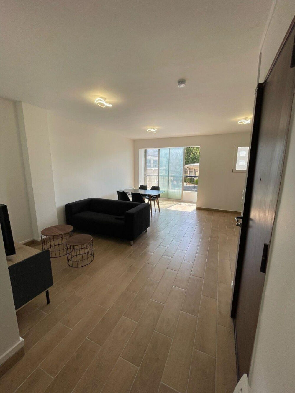 Location Appartement Beau T2 meublé 45m² rénové La Capelette Marseille 10