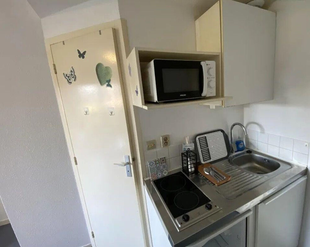 Location Appartement Beau studio meublé 18m² avec terrasse Le mans