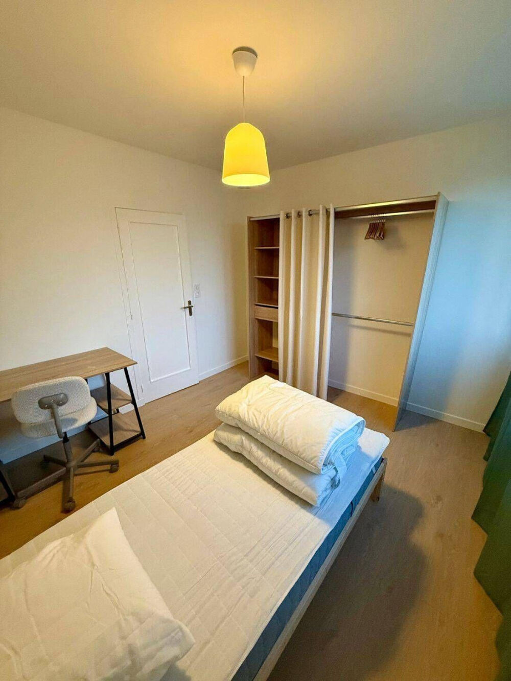 Location Appartement Chambre meublée dans colocation 70m² Clermont-ferrand