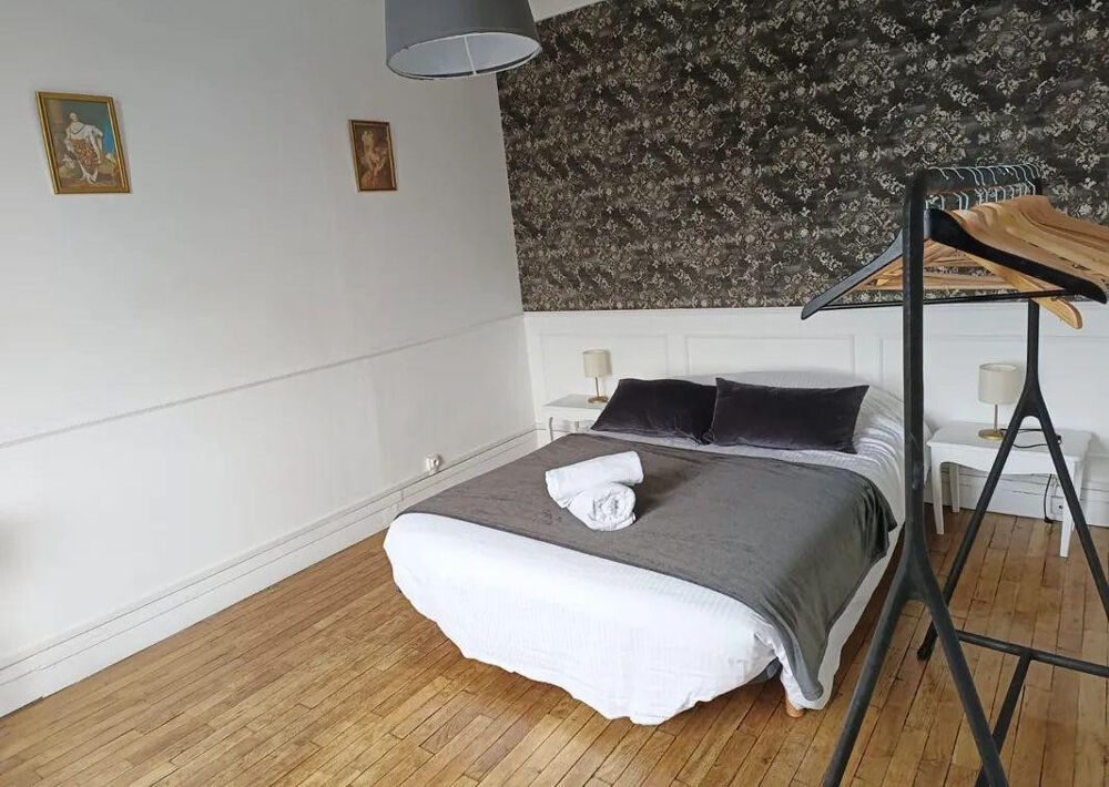 Location Appartement Beau studio meublé 42m² avec vue magnifique Pontoise