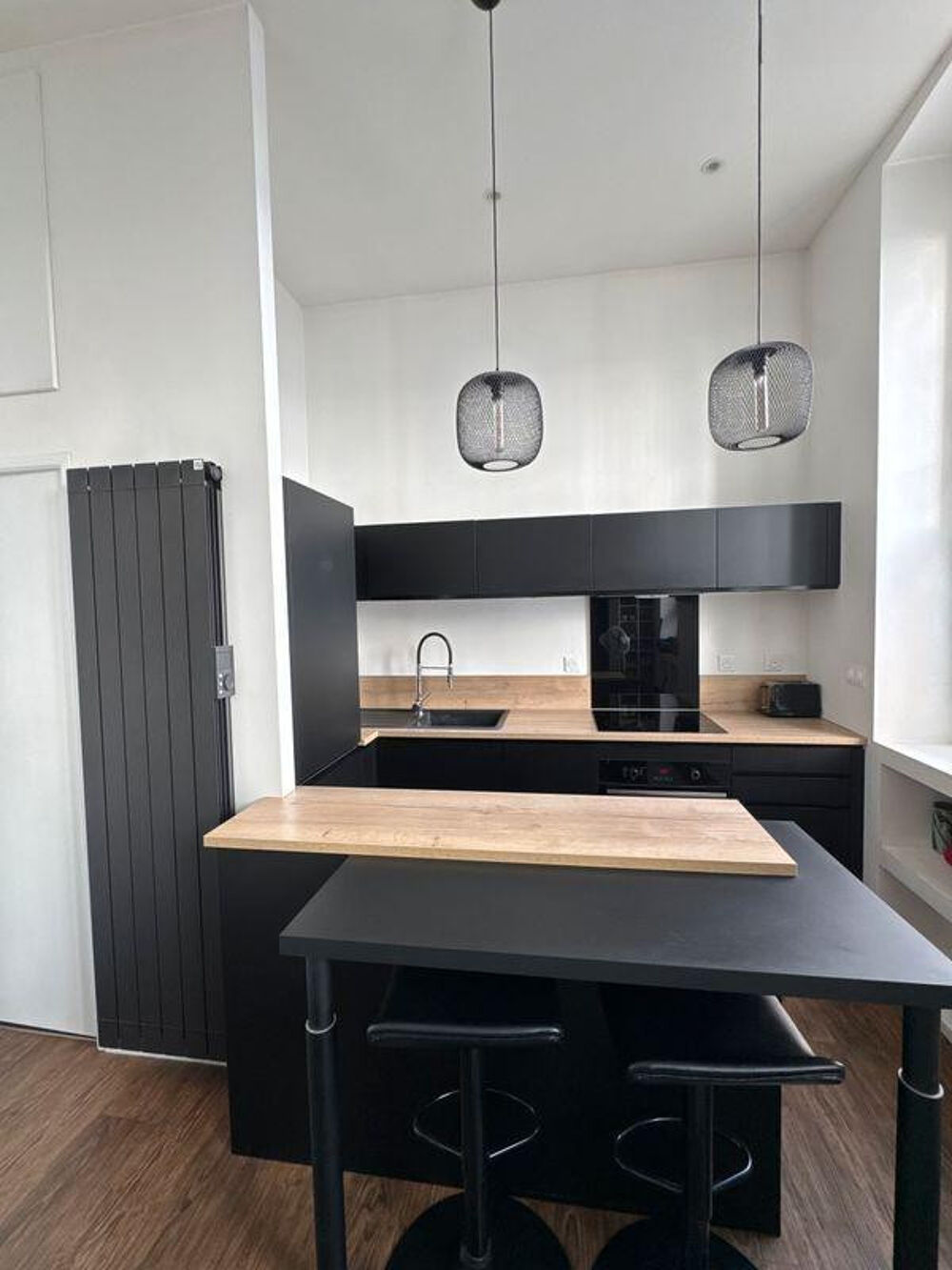 Location Appartement Charmant T1Bis entièrement rénovée Bordeaux