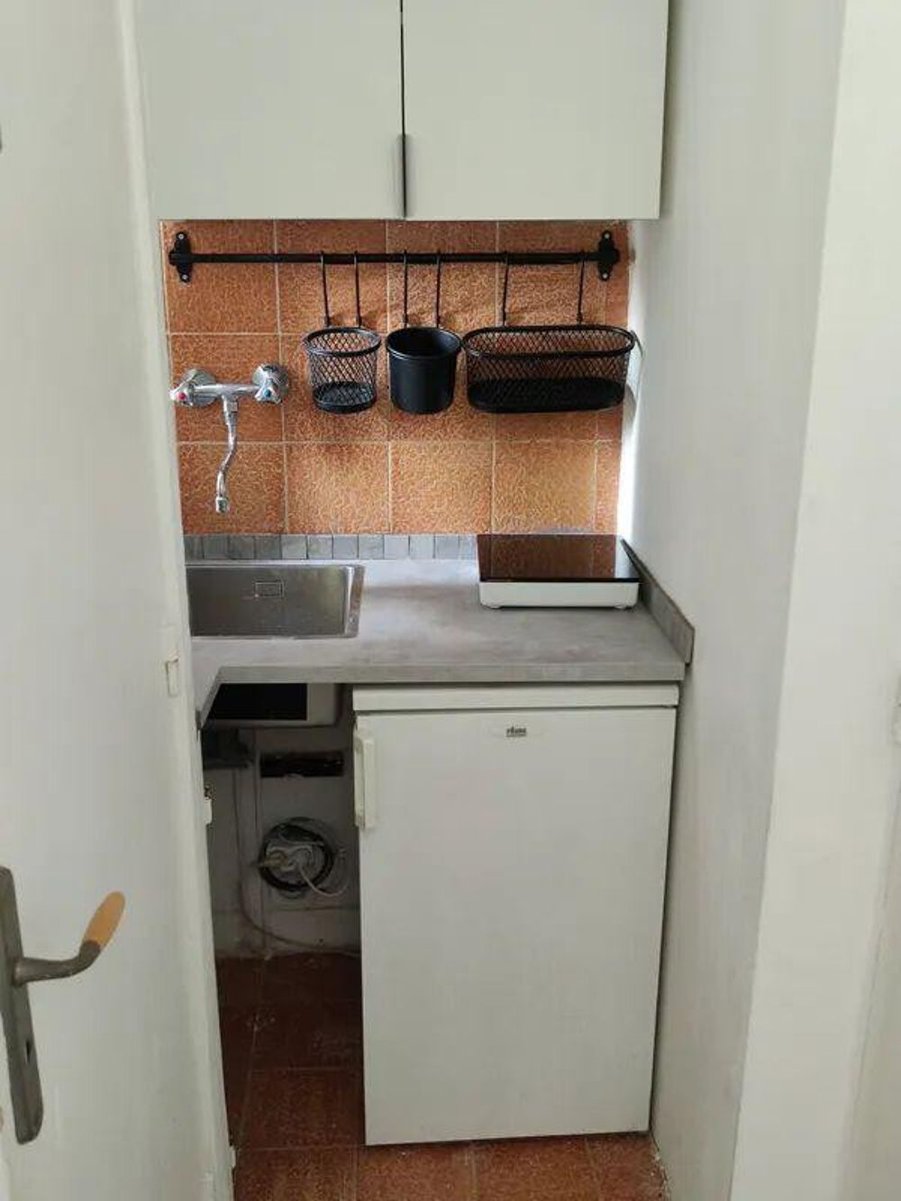 Location Appartement Superbe studio meublé 13m² Convention Paris 15 Paris 15