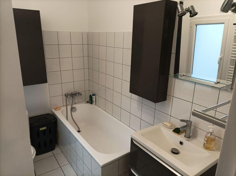 Location Appartement Appartement métro place de Clichy Paris 75017 Paris 17