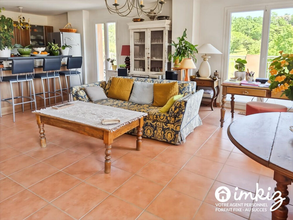 Vente Appartement Appartement 3 pièces atypique. Toit-terrasse angle immeuble Plan-d'aups-sainte-baume#plan-d&