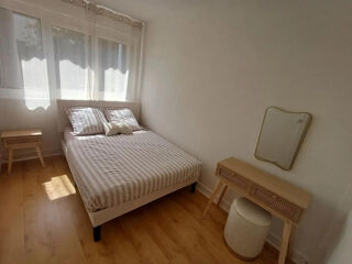  Appartement à louer 4 pièces 62 m²