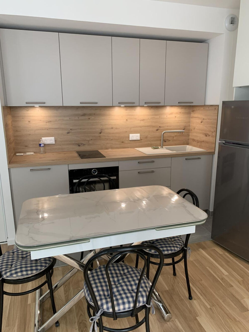 Location Appartement Studio 33m², neuf, transports, possibilité climati Issy-les-moulineaux