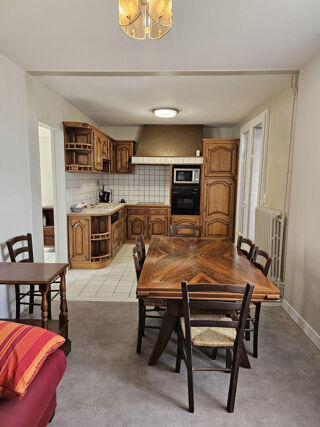  Appartement à louer 1 pièce 88 m²