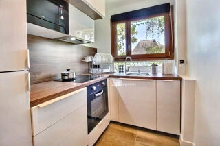  Appartement à louer 1 pièce 66 m²