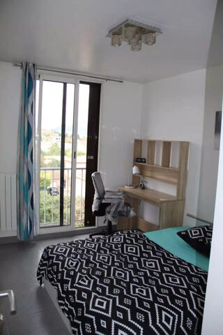  Appartement à louer 4 pièces 61 m²