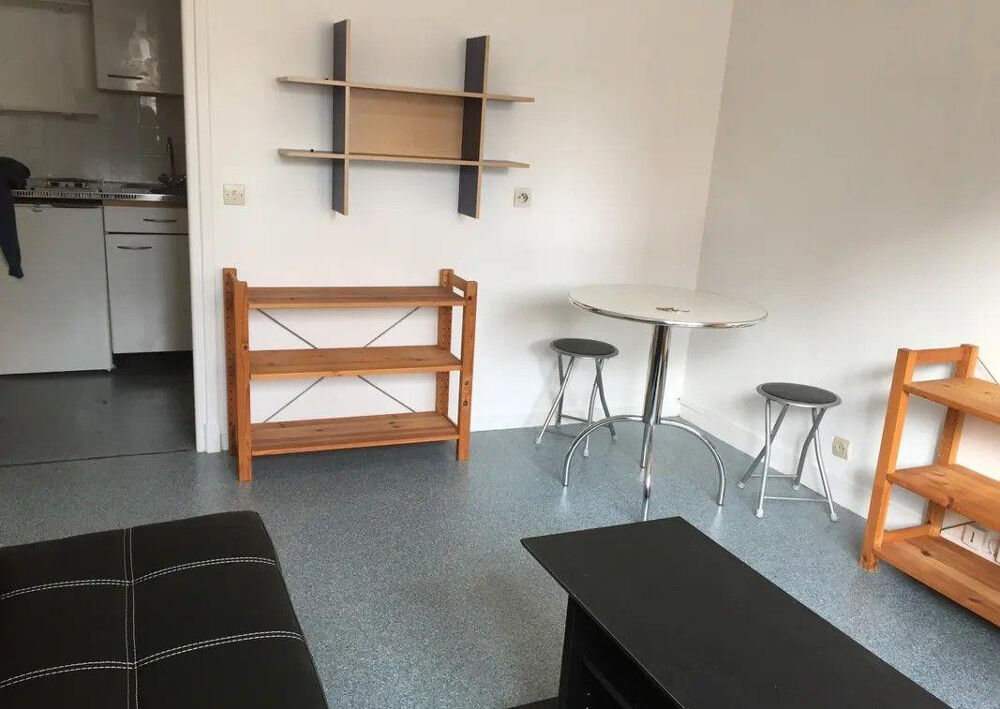 Location Appartement Beau studio meublé 18m² idéal étudiant Lille
