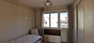  Appartement à louer 1 pièce 65 m²