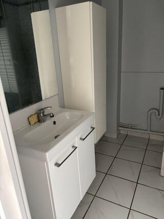  Appartement à louer 1 pièce 24 m²