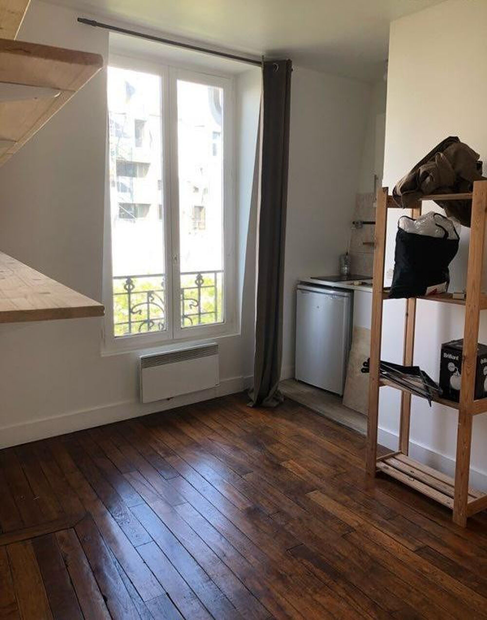 Location Appartement Studio à louer Belleville (Jourdain) 14m2 Paris 20