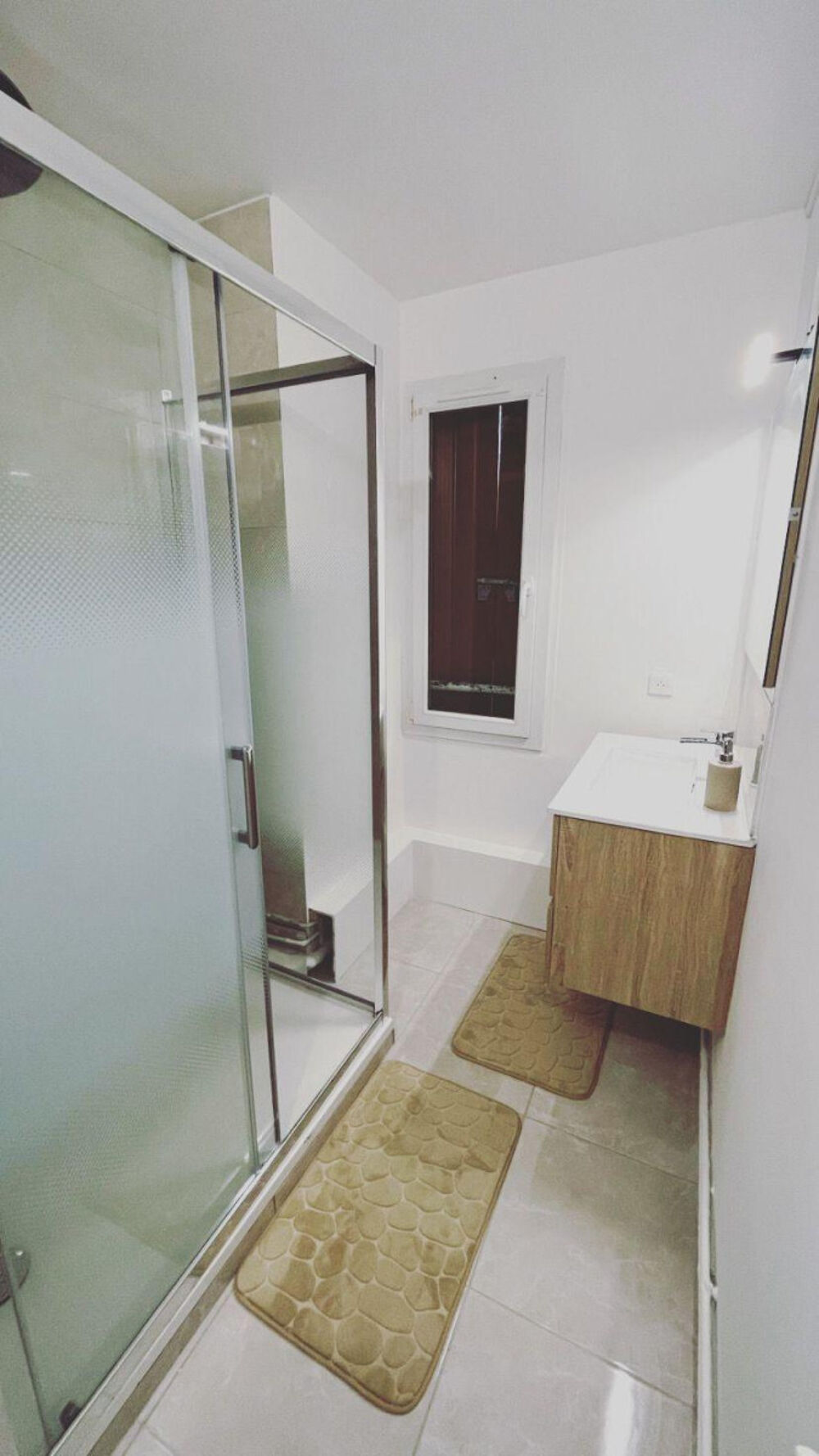Location Appartement 3 Chambres à louer dans une coloc F4 61m2 Clichy-sous-bois