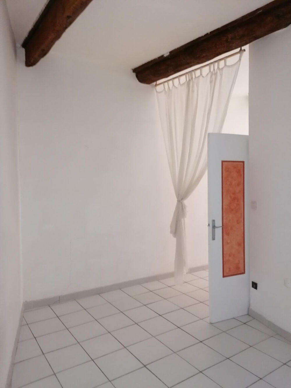 Location Appartement Charmant T2 en centre historique de Montpellier Montpellier