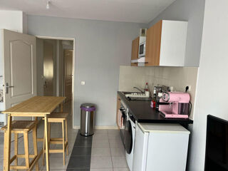  Appartement à louer 2 pièces 34 m²