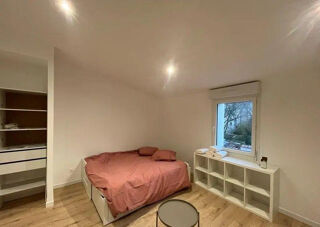  Appartement à louer 1 pièce 32 m²